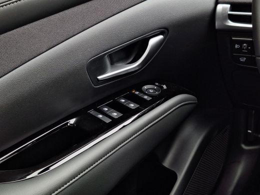 Hyundai Tucson 1.6 T-GDI PHEV Comfort Smart | Uit Voorraad Leverbaar! | Apple Carplay / Android Auto | Adaptieve... ActivLease financial lease