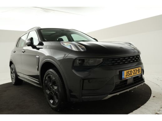 Lynk & Co 01 1.5 all black, navigatie, climate ActivLease financial lease