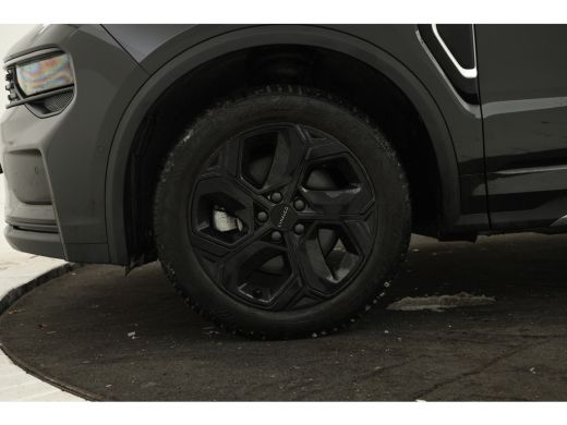 Lynk & Co 01 1.5 all black, navigatie, climate ActivLease financial lease