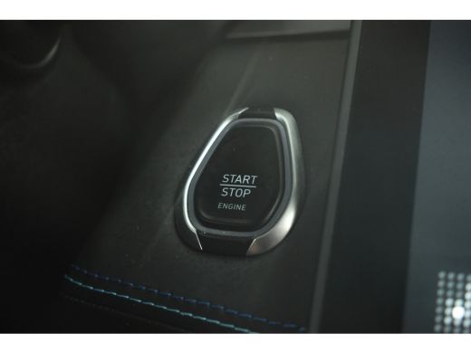 Lynk & Co 01 1.5 Zwarte Hemel, Panorama Dak, Black Pakket ActivLease financial lease