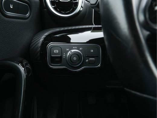 Mercedes-Benz A-Klasse 160 Business Solution (INCL-BTW) *LEATHER- FABRIC | FULL-LED | WIDE-SCREEN-COCKPIT | CAMERA | NAV... ActivLease financial lease