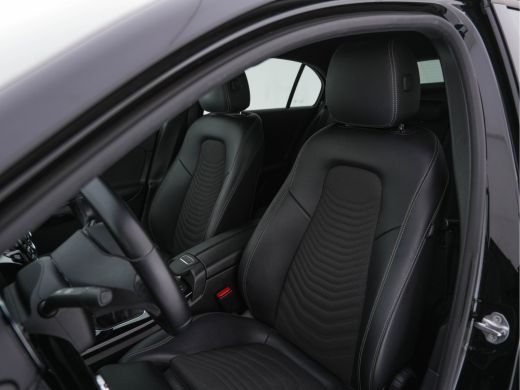 Mercedes-Benz A-Klasse 160 Business Solution (INCL-BTW) *LEATHER- FABRIC | FULL-LED | WIDE-SCREEN-COCKPIT | CAMERA | NAV... ActivLease financial lease