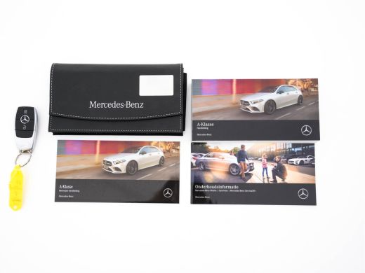 Mercedes-Benz A-Klasse 160 Business Solution (INCL-BTW) *LEATHER- FABRIC | FULL-LED | WIDE-SCREEN-COCKPIT | CAMERA | NAV... ActivLease financial lease