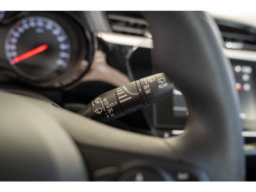 Opel Corsa 1.2 Turbo 100PK Edition | Apple Carplay & Android Auto | Parkeersensoren | Lichtmetalen velgen | ... ActivLease financial lease
