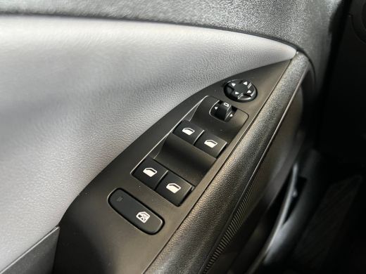 Opel Crossland X 1.2 110PK Turbo Innovation | AGR-COMFORTSTOELEN| CLIMATE CONTROL| PARKEERSENSOREN| CRUISE CONTROL... ActivLease financial lease