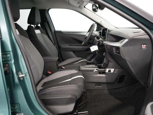 Opel Frontera 1.2 Turbo Hybrid GS | 17" Lichtmetalen velgen in Zwart met 215/60 R17 banden | Cruise control | D... ActivLease financial lease