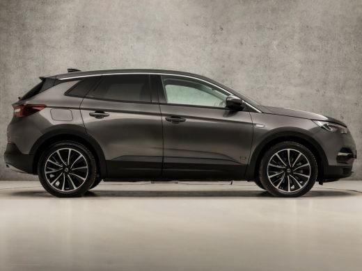 Opel Grandland X X 1.6 Turbo Hybrid Innovation Sport 229Pk Automaat (APPLE CARPLAY, GROOT NAVI, CAMERA, LEDER, STO... ActivLease financial lease