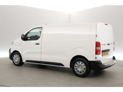 Opel Vivaro-e L2H1 75 kWh | SOH 90% | Snelladen | Airco | Cruise | 3-Zits | Carplay | Navi | Parkeersens. ActivLease financial lease