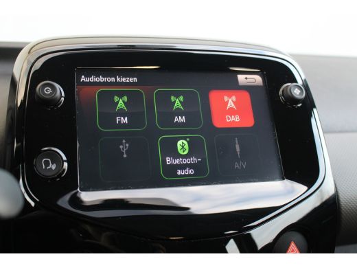 Peugeot 108 1.0 e-VTi Allure | Carplay | Camera | Climate | DAB | Mistlampen | Limiter | Carplay | Camera | C... ActivLease financial lease