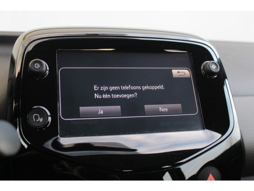 Peugeot 108 1.0 e-VTi Allure | Carplay | Camera | Climate | DAB | Mistlampen | Limiter | Carplay | Camera | C... ActivLease financial lease