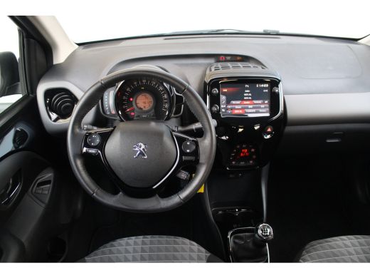 Peugeot 108 1.0 e-VTi Allure | Carplay | Camera | Climate | DAB | Mistlampen | Limiter | Carplay | Camera | C... ActivLease financial lease