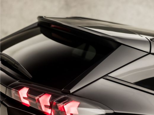 Peugeot 2008 1.2 PureTech Allure Sport (APPLE CARPLAY, 360 CAMERA, SPORTSTOELEN, CLIMATE, LM VELGEN, NIEUWE AP... ActivLease financial lease