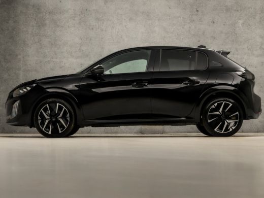 Peugeot 208 1.2 PureTech GT-Line Allure Pack (GROOT NAVI, SPORT VELGEN, CAMERA, SPORTSTOELEN, CLIMATE, CRUISE... ActivLease financial lease