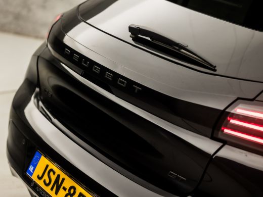 Peugeot 208 1.2 PureTech GT-Line Allure Pack (GROOT NAVI, SPORT VELGEN, CAMERA, SPORTSTOELEN, CLIMATE, CRUISE... ActivLease financial lease