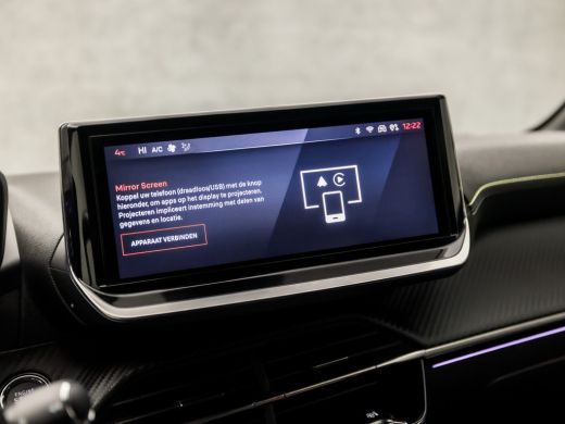 Peugeot 208 1.2 PureTech GT-Line Allure Pack (GROOT NAVI, SPORT VELGEN, CAMERA, SPORTSTOELEN, CLIMATE, CRUISE... ActivLease financial lease