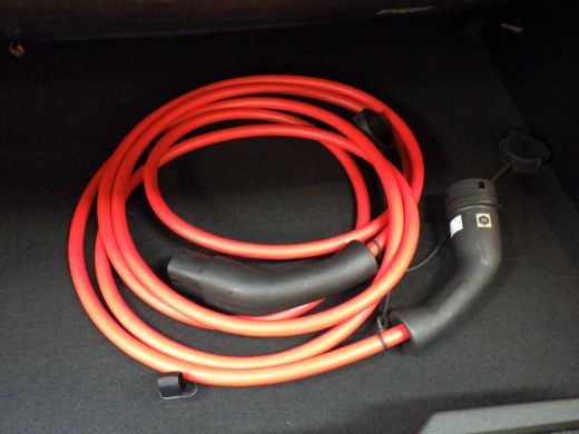 Peugeot e-2008 EV Allure Avantage 54 kWh 156pk 8 Jaar Garantie! 99%SOH | Navigatie | Climate Control | Keyless-E... ActivLease financial lease