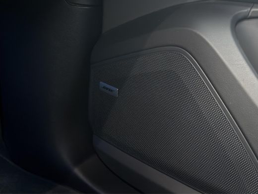 Porsche Cayenne 4.0 Turbo E-Hybrid GT Carbon | 22"  | Bijrijdersdisplay | Bose | Vol-Leder | ActivLease financial lease