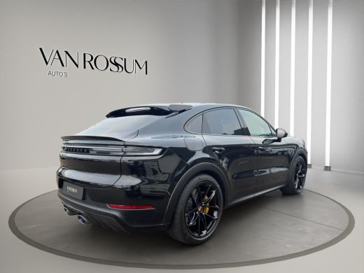 Porsche Cayenne 4.0 Turbo E-Hybrid GT Carbon | 22"  | Bijrijdersdisplay | Bose | Vol-Leder | ActivLease financial lease