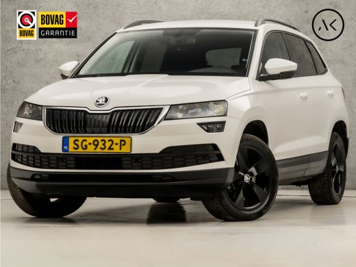 Skoda Karoq 1.0 TSI Black&White Automaat (APPLE CARPLAY, GROOT NAVI, DEALER ONDERHOUDEN, CRUISE CONTROL, GETI...