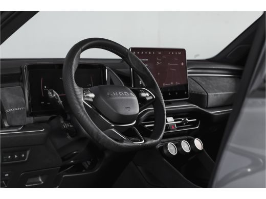Skoda Kodiaq 1.5 TSI 204 PK PHEV Sportline Business | DCC+ | Elek. Trekhaak | Dig. Cockpit | Adapt Cruise | Me... ActivLease financial lease