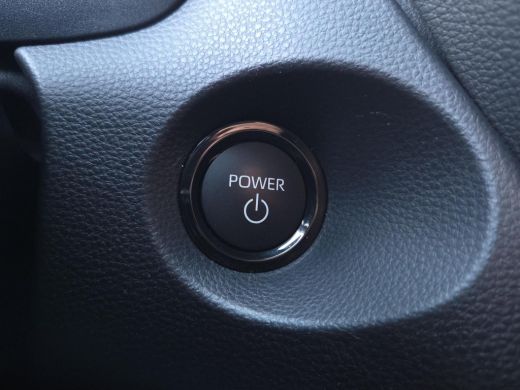 Toyota Corolla Cross Hybrid 140 Style | Apple CarPlay | Parkeersensoren | Blindspot | Rijklaarprijs incl garantie | ActivLease financial lease