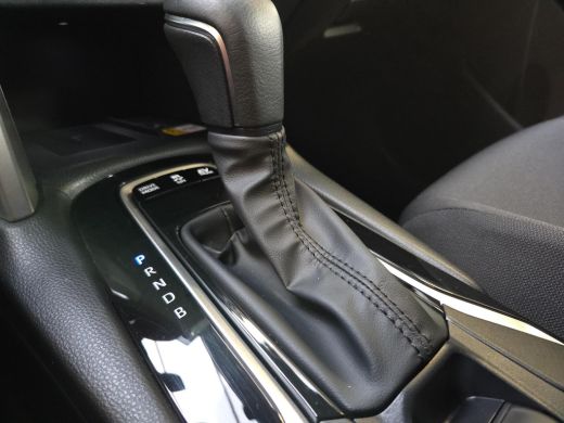 Toyota Corolla Cross Hybrid 140 Style | NL Auto | Apple CarPlay | Blindspot | Rijklaar incl. garantie | ActivLease financial lease