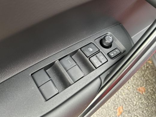 Toyota Corolla Cross Hybrid 180 Dynamic ActivLease financial lease