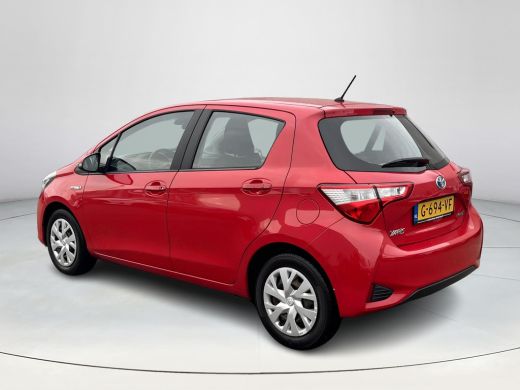 Toyota Yaris 1.5 Hybrid Active ActivLease financial lease