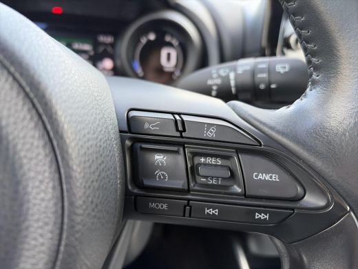 Toyota Yaris 1.5 Hybrid Dynamic ActivLease financial lease