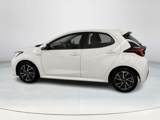 Toyota Yaris 1.5 Hybrid Dynamic ActivLease financial lease