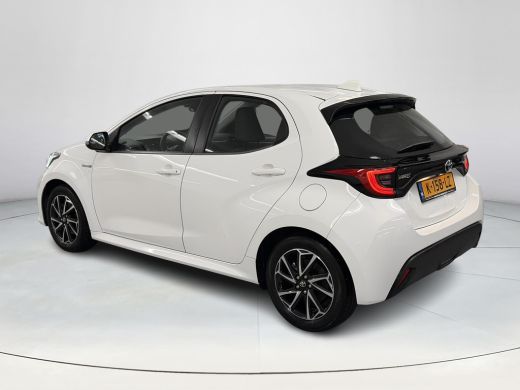 Toyota Yaris 1.5 Hybrid Dynamic ActivLease financial lease