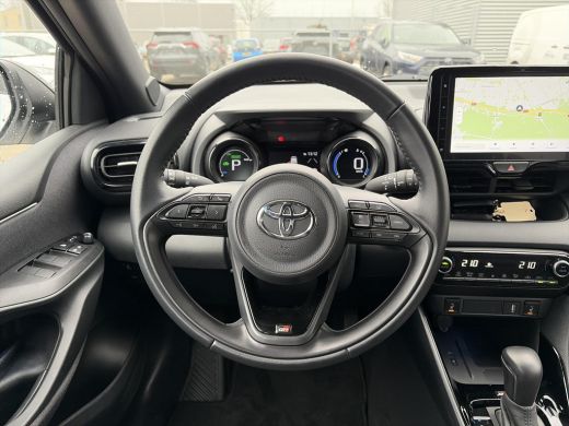 Toyota Yaris 1.5 Hybrid Executive ActivLease financial lease