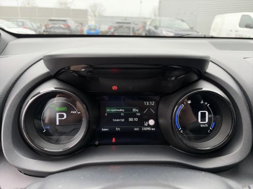 Toyota Yaris 1.5 Hybrid Executive ActivLease financial lease