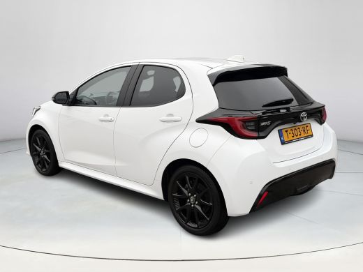 Toyota Yaris 1.5 Hybrid Executive ActivLease financial lease