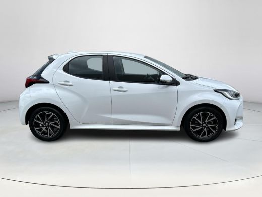 Toyota Yaris 1.5 VVT-i Dynamic ActivLease financial lease