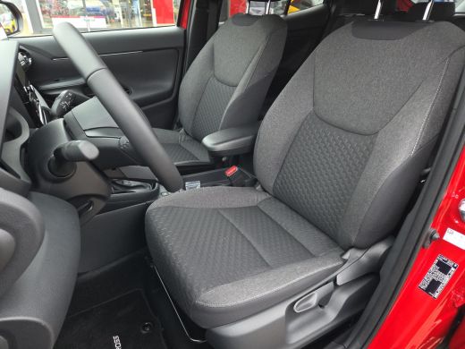 Toyota Yaris Cross 1.5 Hybrid 130 Dynamic | Apple CarPlay | Parkeersensoren | Blindspot | Rijklaar incl. garantie | ActivLease financial lease