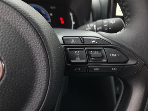 Toyota Yaris Cross 1.5 Hybrid 130 Dynamic | Apple CarPlay | Parkeersensoren | Blindspot | Rijklaar incl. garantie | ActivLease financial lease