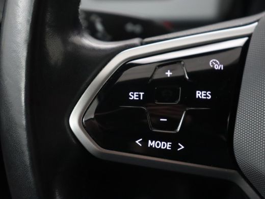 Volkswagen ID.3 58 kWh | Stoel & stuurverwarming | Matrix LED | Adaptive cruise | Carplay | Sfeerverlichting | Ca... ActivLease financial lease
