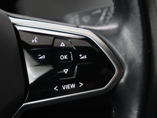 Volkswagen ID.3 58 kWh | Stoel & stuurverwarming | Matrix LED | Adaptive cruise | Carplay | Sfeerverlichting | Ca... ActivLease financial lease