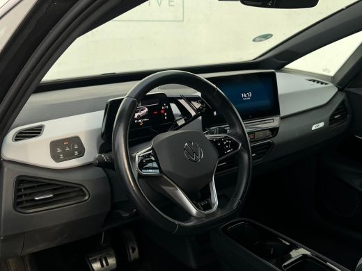 Volkswagen ID.3 First Plus 58 kWh NL AUTO | STOELVERW | CAMERA | SOH 94% | ActivLease financial lease