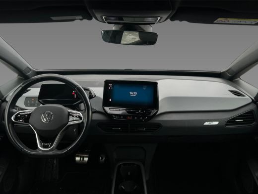 Volkswagen ID.3 First Plus 58 kWh NL AUTO | STOELVERW | CAMERA | SOH 94% | ActivLease financial lease