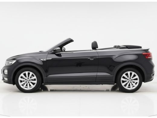 Volkswagen T-Roc 1.5 TSI 150PK DSG R-LINE SPORT/PDC/NAVI ActivLease financial lease