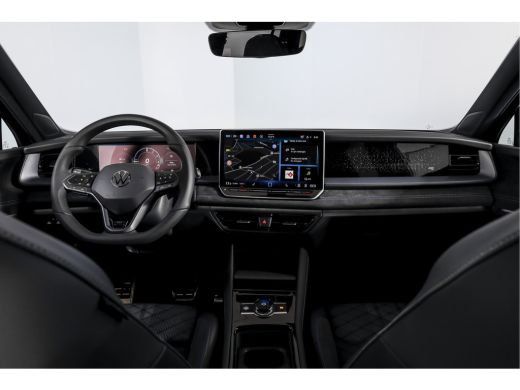 Volkswagen Tayron 1.5 eHybrid 272 PK R-Line Edition | Black Style Pakket | S/K-Panodak | Elek. Trekhaak | IQ. Light... ActivLease financial lease
