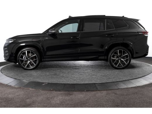 Volkswagen Tayron 1.5 eHybrid 272 PK R-Line Edition | Black Style Pakket | S/K-Panodak | Elek. Trekhaak | IQ. Light... ActivLease financial lease