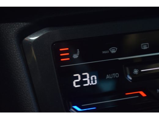 Volkswagen Tiguan 1.4 TSI 245PK eHybrid R-Line Business+ | ACC | Verwarmbare voorstoelen | Camera | Stuurwiel verwa... ActivLease financial lease