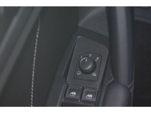 Volkswagen Tiguan 1.4 TSI 245PK eHybrid R-Line Business+ | ACC | Verwarmbare voorstoelen | Camera | Stuurwiel verwa... ActivLease financial lease