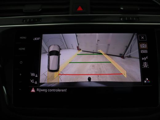 Volkswagen Tiguan 1.4 TSI eHybrid R Line | Panoramadak | Head-Up | Trekhaak | Stoelverwarming | Camera | Park Assis... ActivLease financial lease