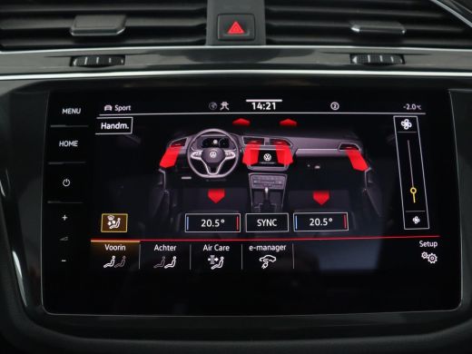 Volkswagen Tiguan 1.4 TSI eHybrid R Line | Panoramadak | Head-Up | Trekhaak | Stoelverwarming | Camera | Park Assis... ActivLease financial lease