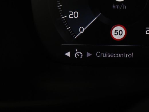 Volvo  XC40 1.5 T4 Recharge Inscription | Leder | Stoel & stuurverwarming | Camera | Carplay | Navigatie | 18... ActivLease financial lease