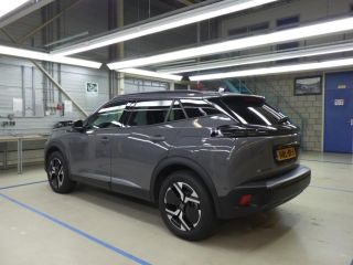 Peugeot e-2008 EV Allure Avantage 54 kWh 156pk 8 Jaar Garantie! 99%SOH | Navigatie | Climate Control | Keyless-E...